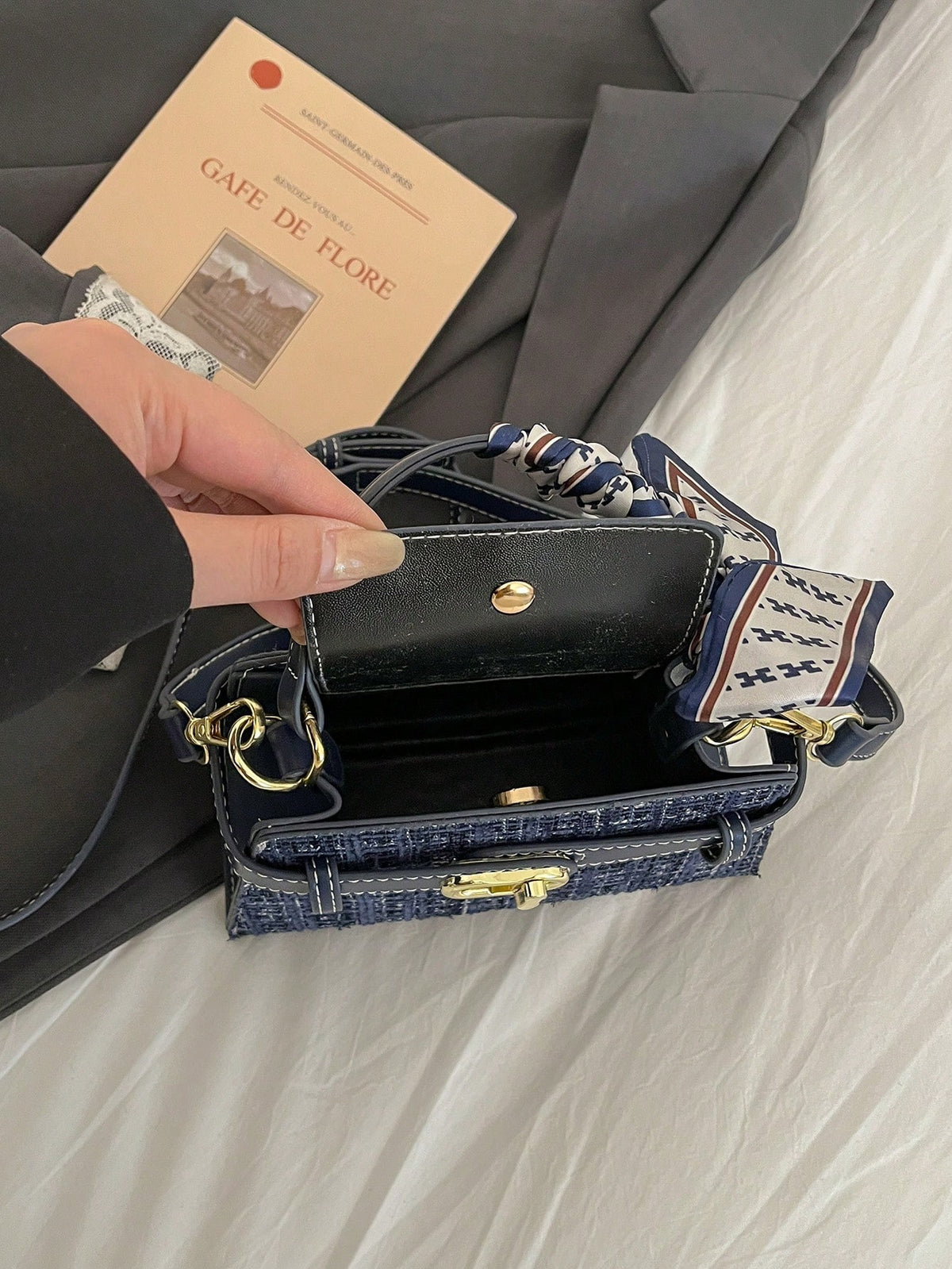 Women's Square Handbag Scarf Buckle Crossbody Mini Bag